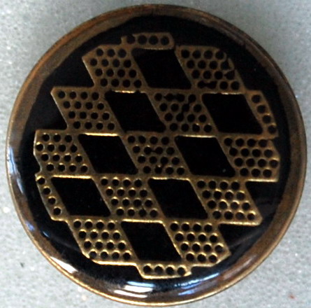 B-001